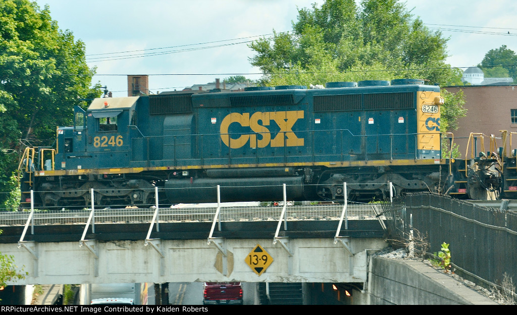 CSX 8246